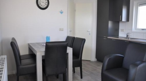 Chalet 2.jpg
