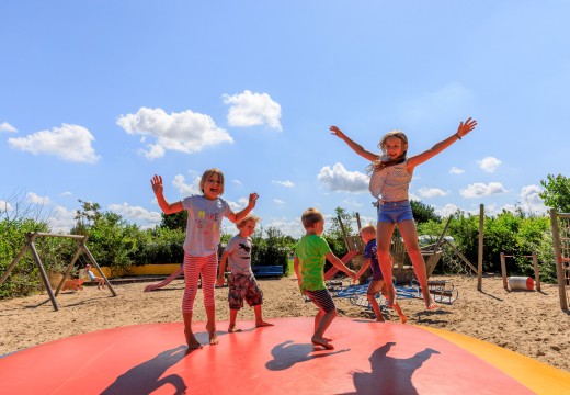 Springkussen Tempelhof.jpg